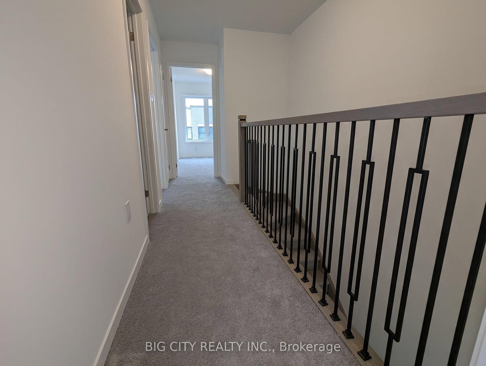 782 Heathrow Path, Unit 95 thumbnail 4