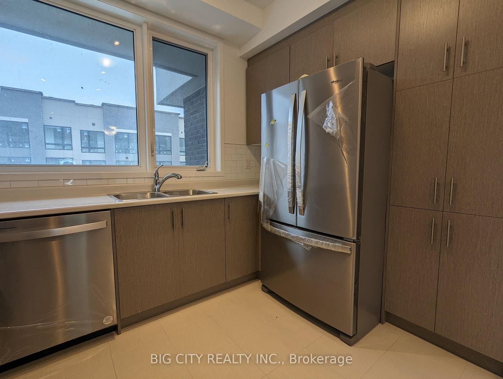 782 Heathrow Path, Unit 95 thumbnail 8