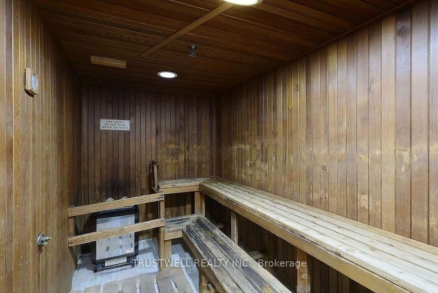 8 Lee Centre Drive, Unit 1509 thumbnail 25