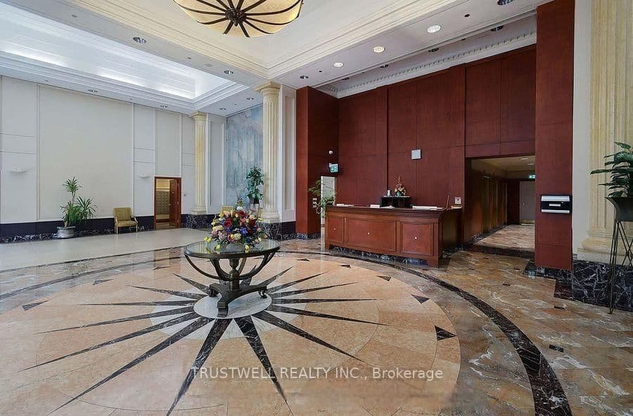 8 Lee Centre Drive, Unit 1509 thumbnail 6