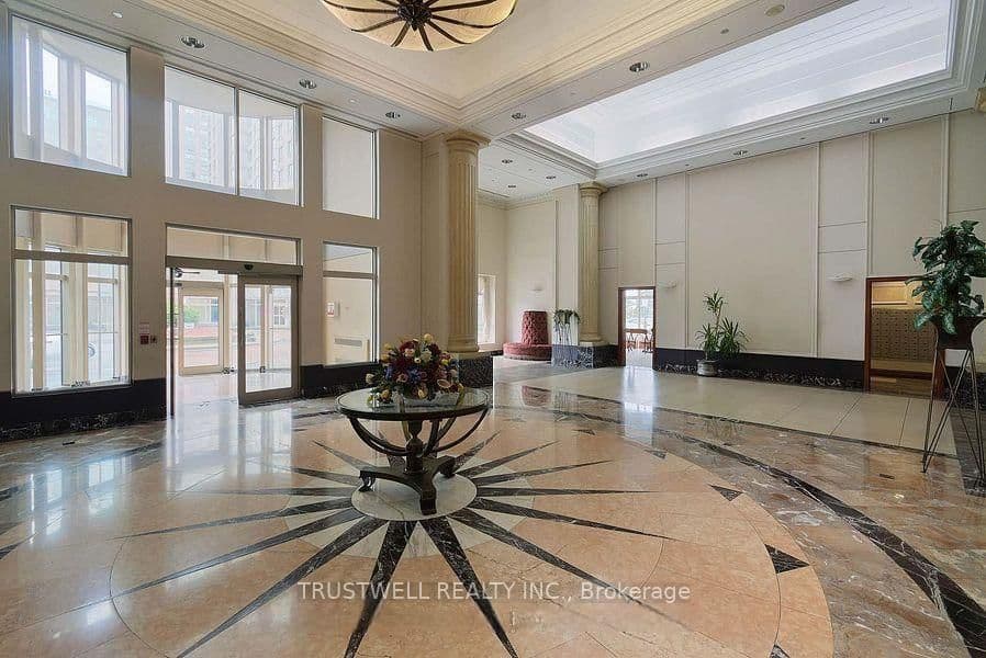 8 Lee Centre Drive, Unit 1509 thumbnail 7