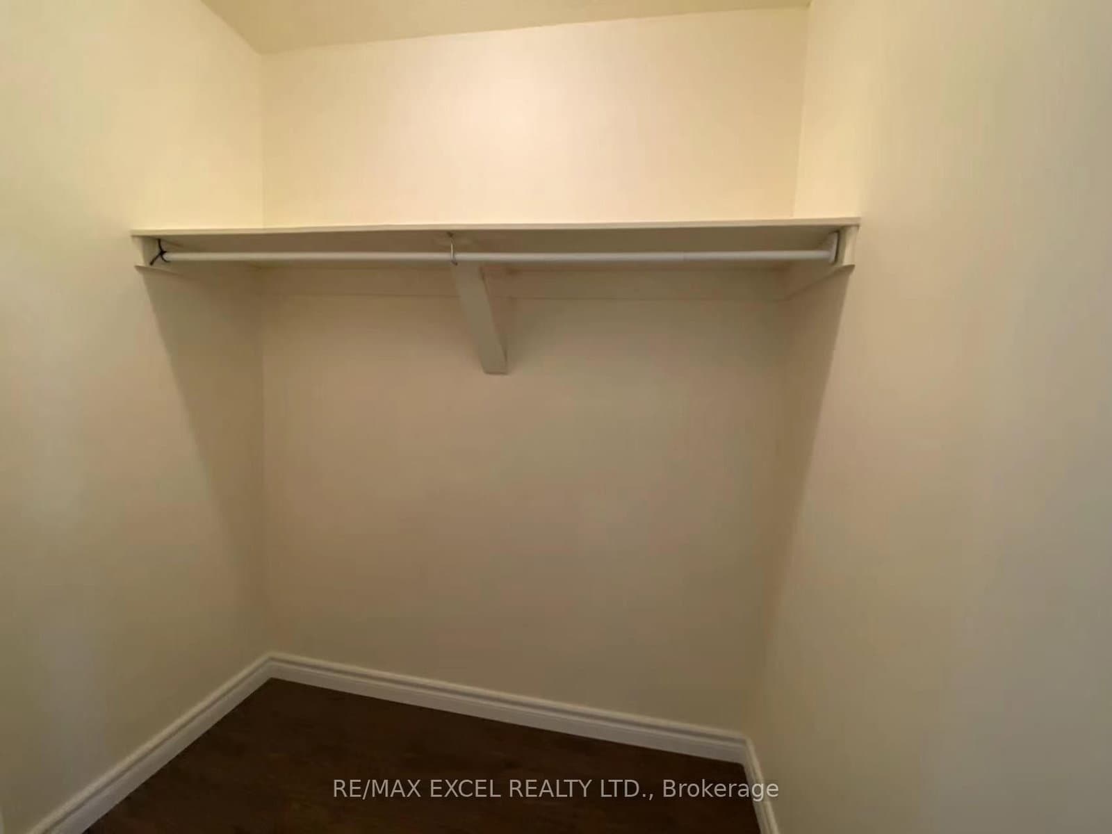 2500 Bridletowne Circle, Unit 907 thumbnail 27