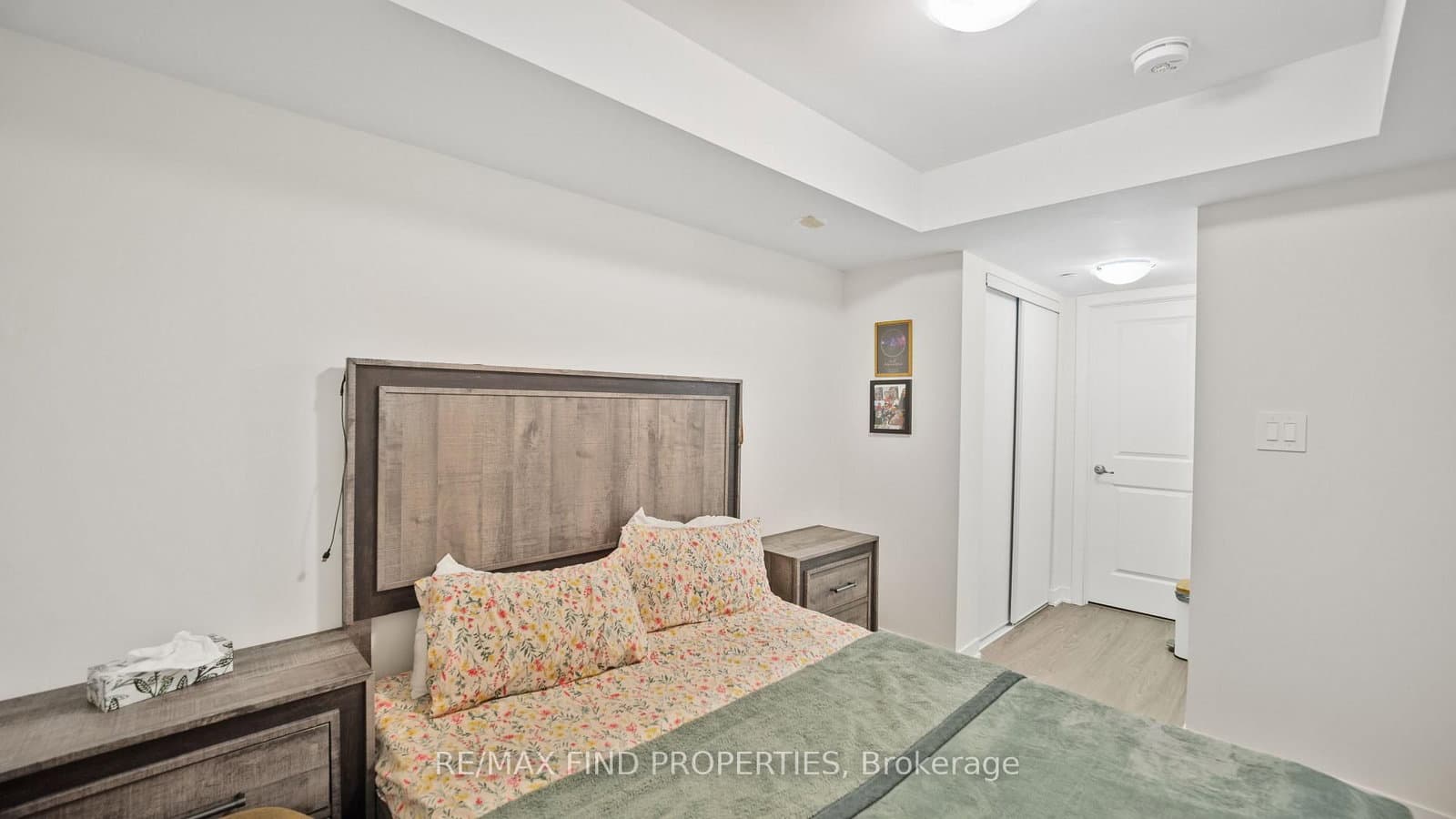 755 Omega Drive, Unit 301 thumbnail 20