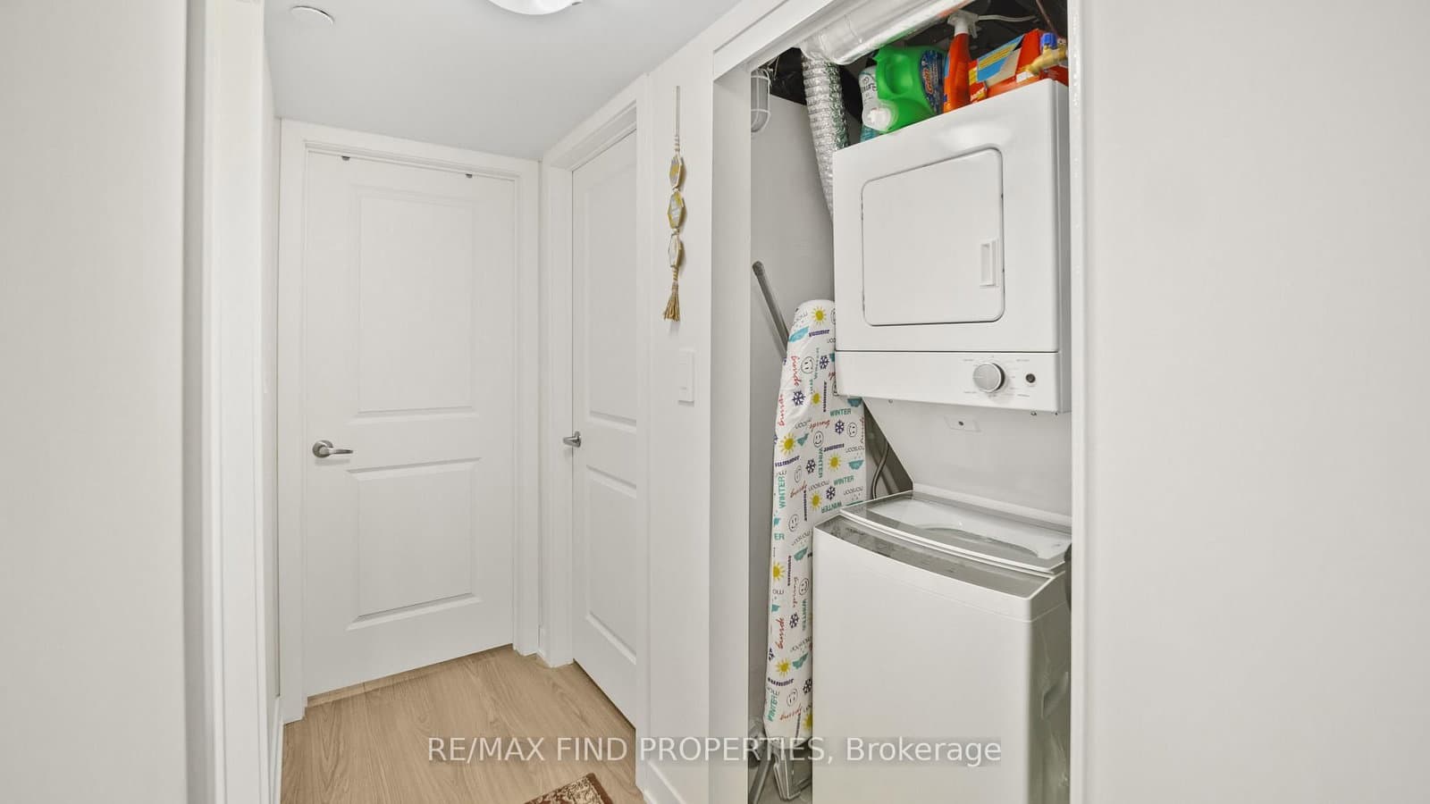 755 Omega Drive, Unit 301 thumbnail 30