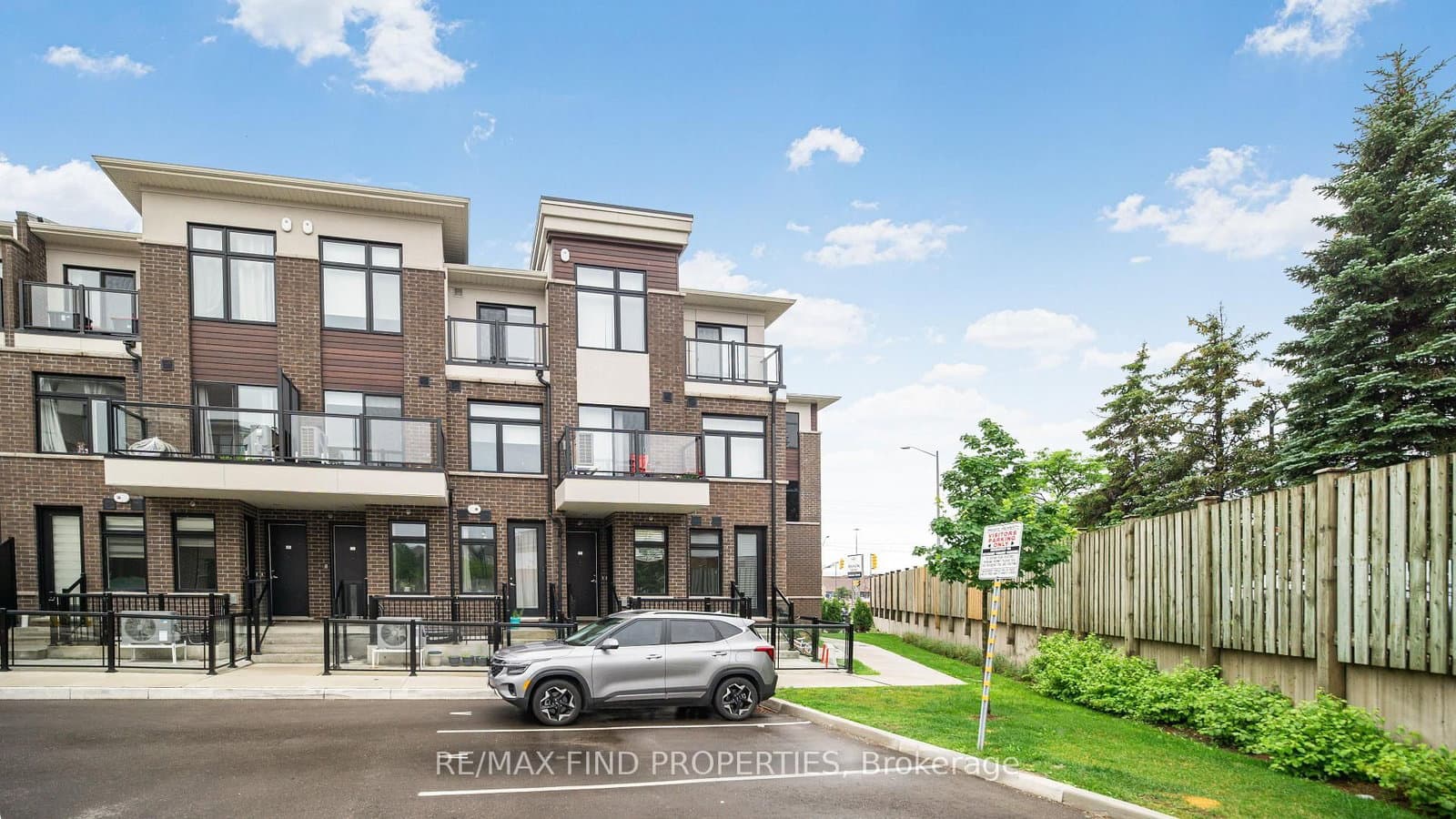 755 Omega Drive, Unit 301 thumbnail 6
