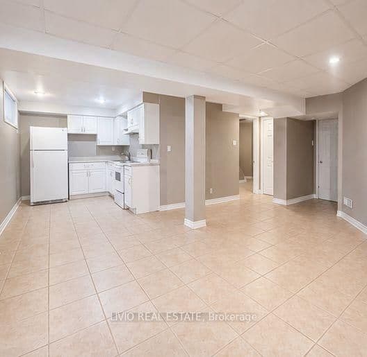 8 Janray Drive, Unit Bsmt thumbnail 2