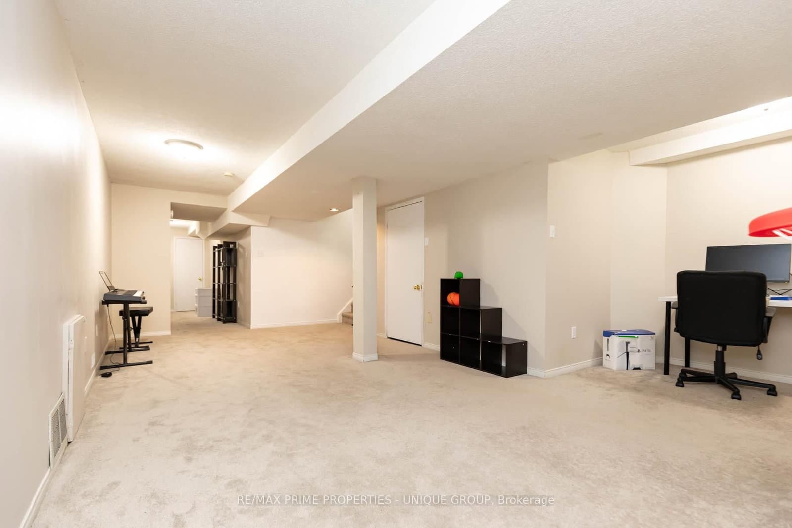25 Pine Gate Place thumbnail 40