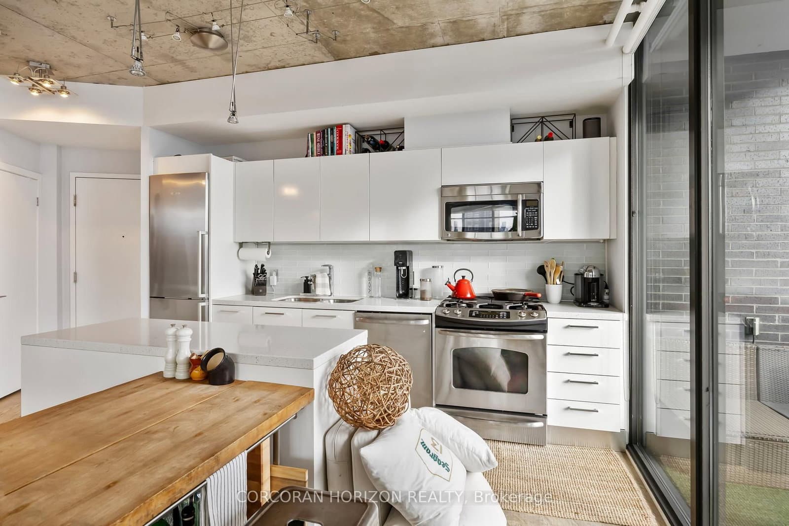 1201 Dundas Street E, Unit 503 thumbnail 22