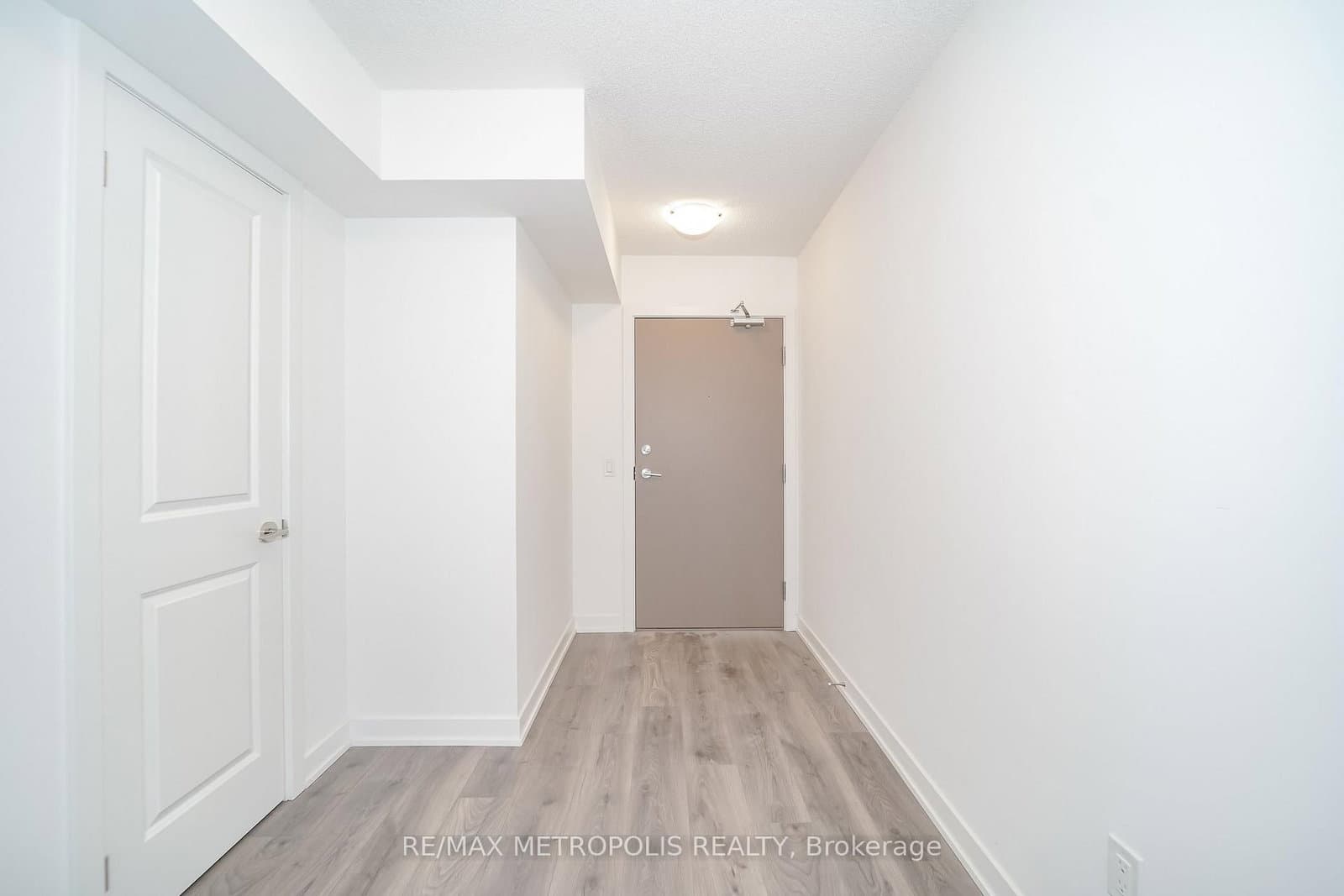 1010 Sandy Beach Road, Unit 1309 thumbnail 6
