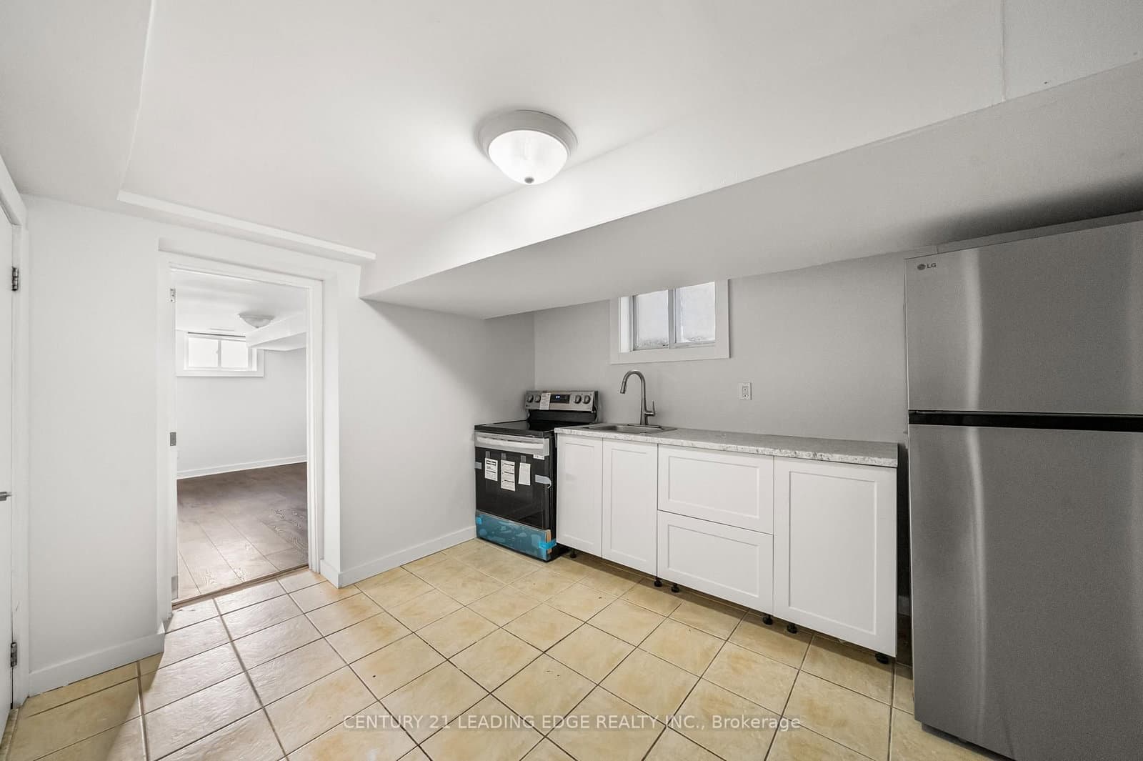 620 Birchmount Road, Unit unit B thumbnail 6
