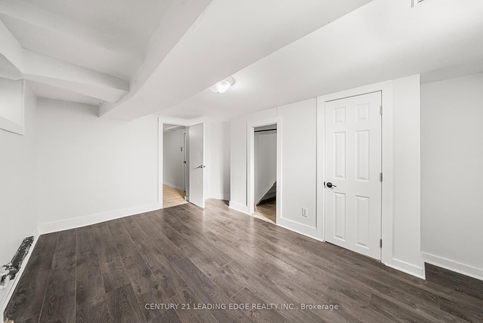 620 Birchmount Road, Unit unit B thumbnail 9