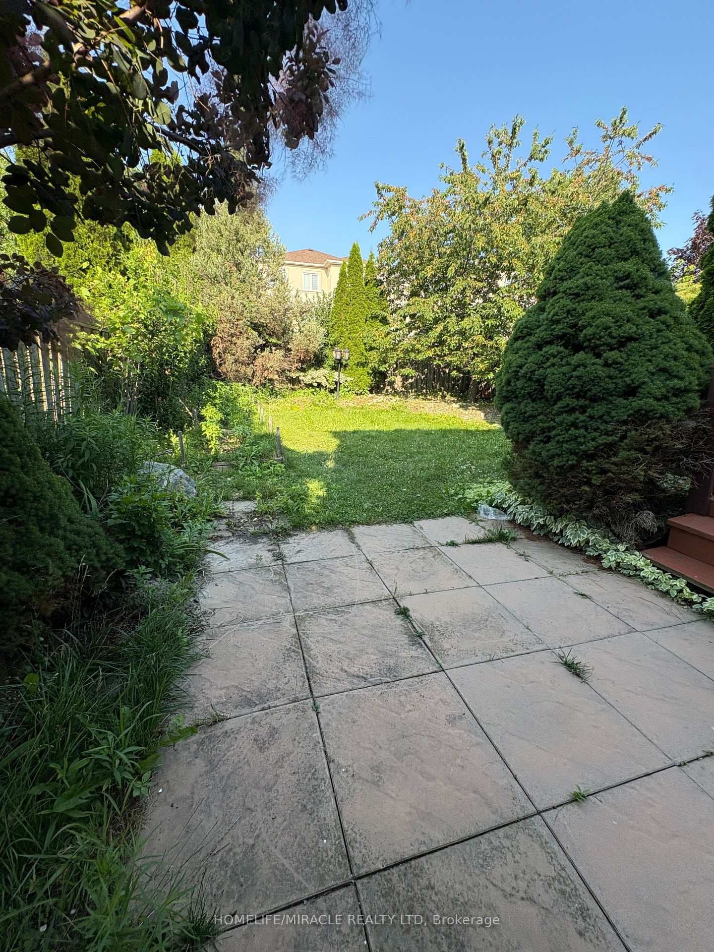 15 Nobbs Drive thumbnail 11