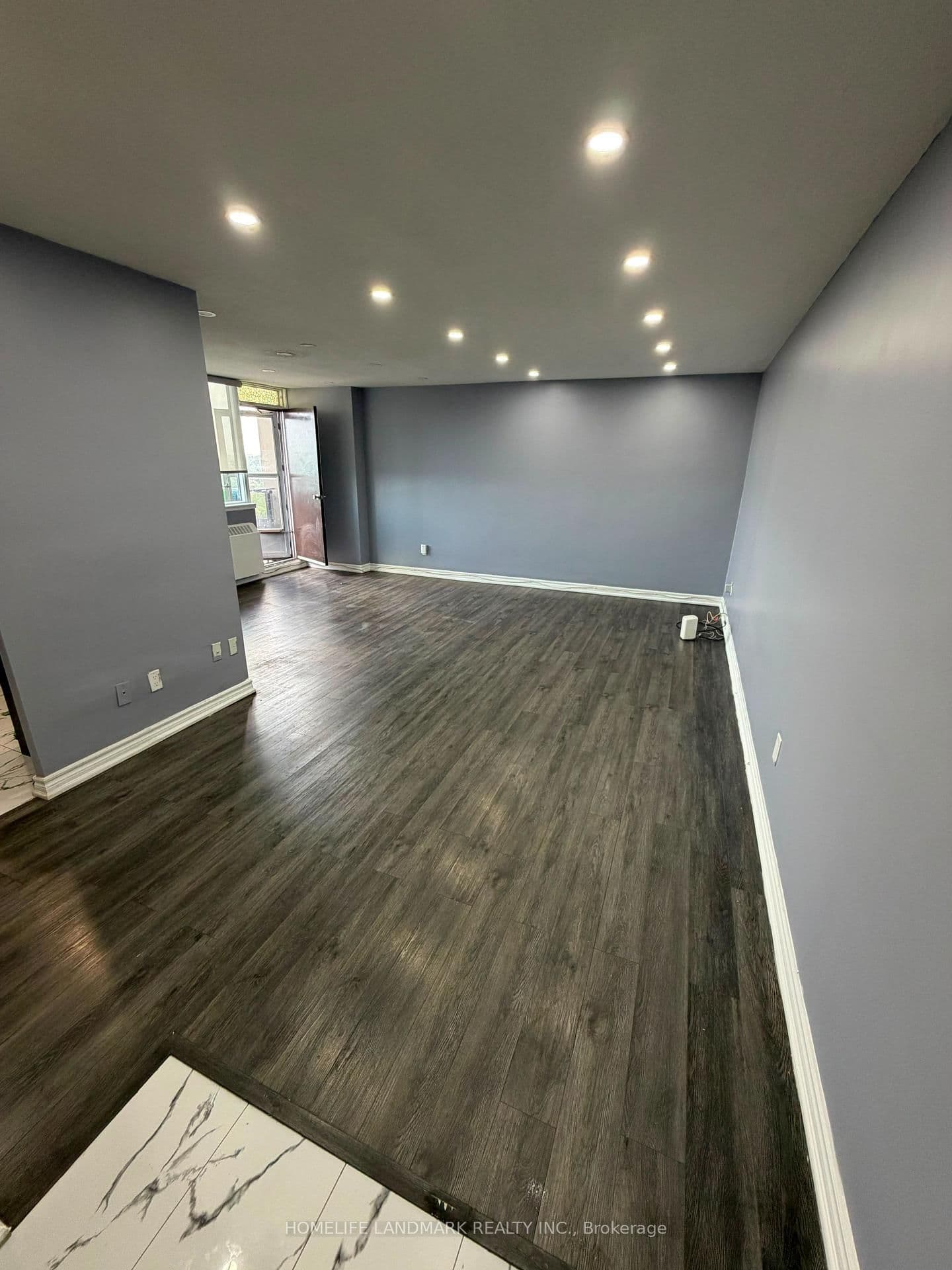 180 Markham Road, Unit 1703 thumbnail 5