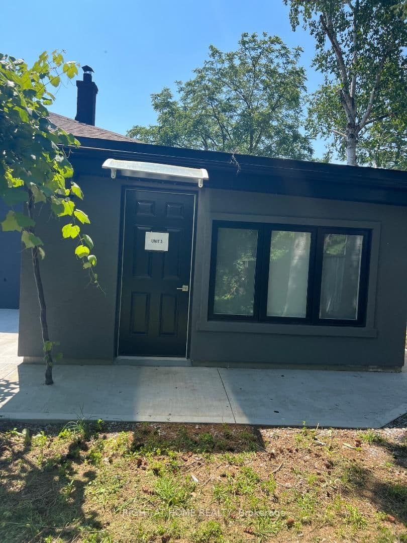 61 Glady's Road, Unit Unit 3 thumbnail 6