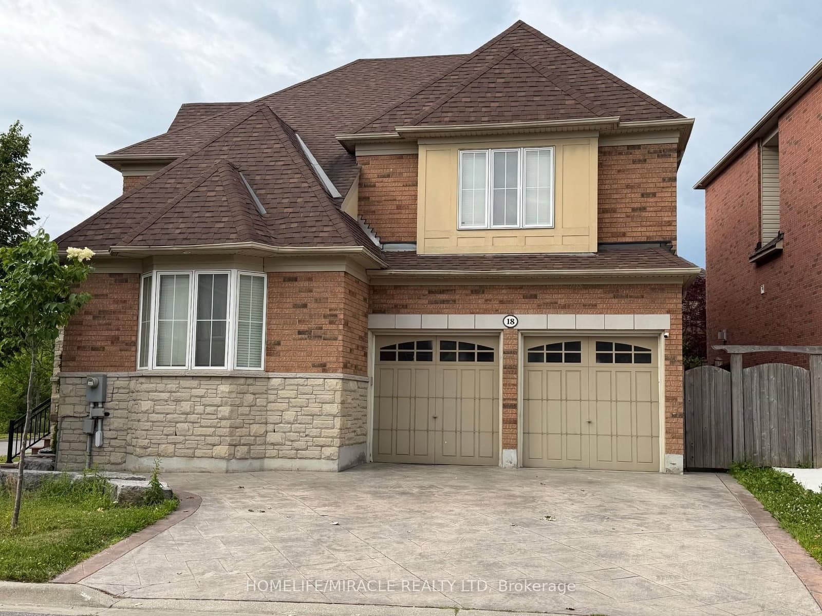 18 Portelli Crescent - Image 1