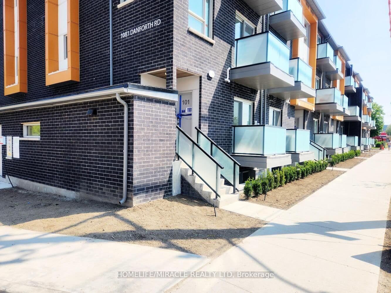 1081 Danforth Road E, Unit 113 thumbnail 3