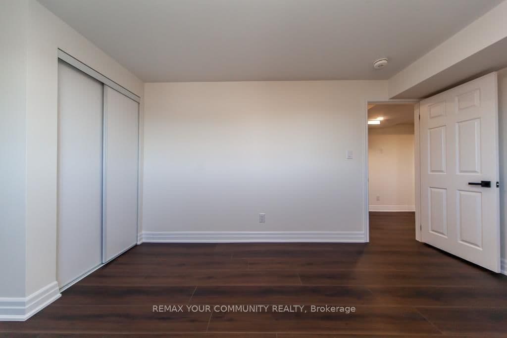 2412 Moonlight Crescent, Unit Bsmt thumbnail 16