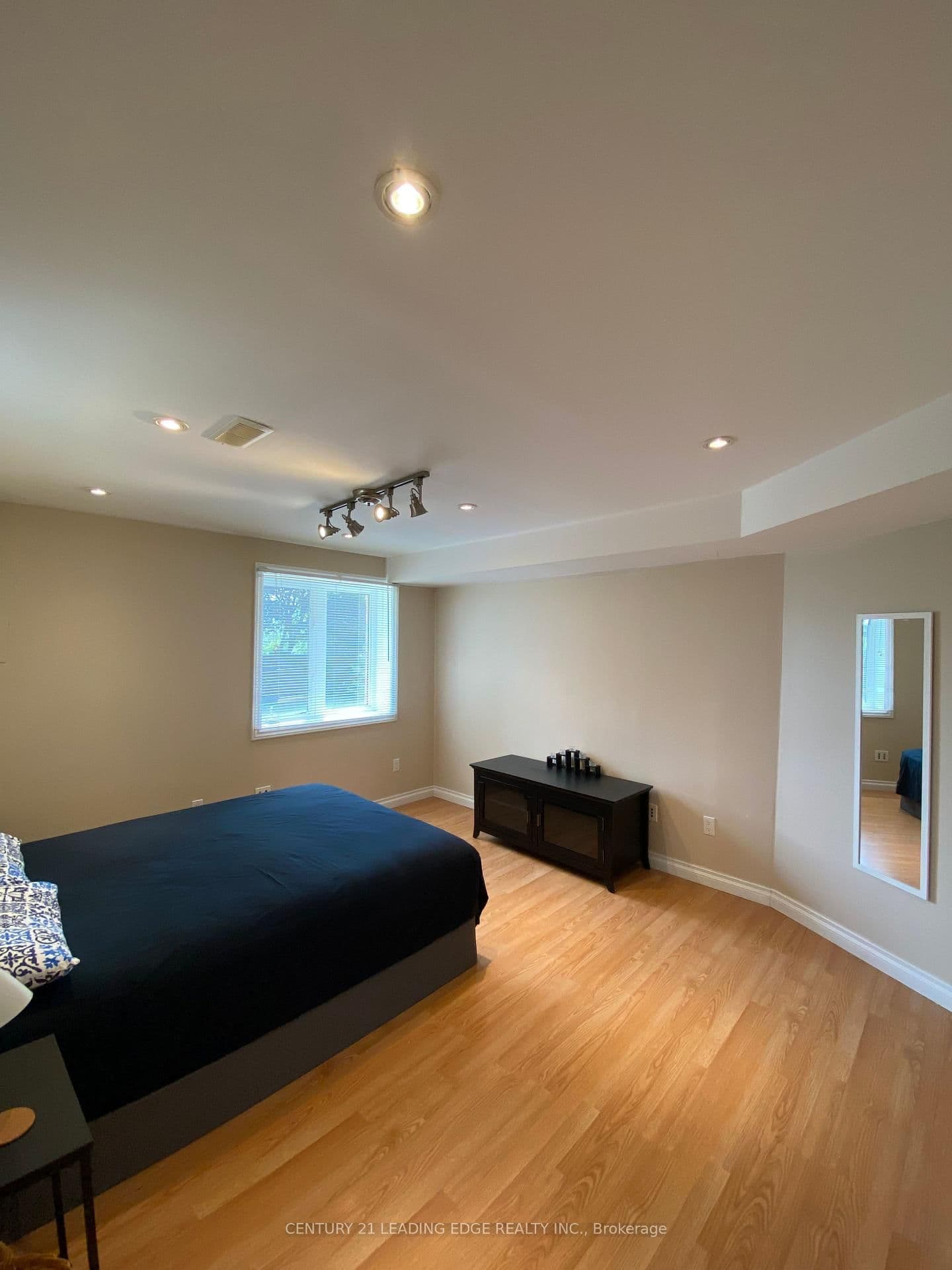 24 Dairy Drive, Unit BSMT thumbnail 6