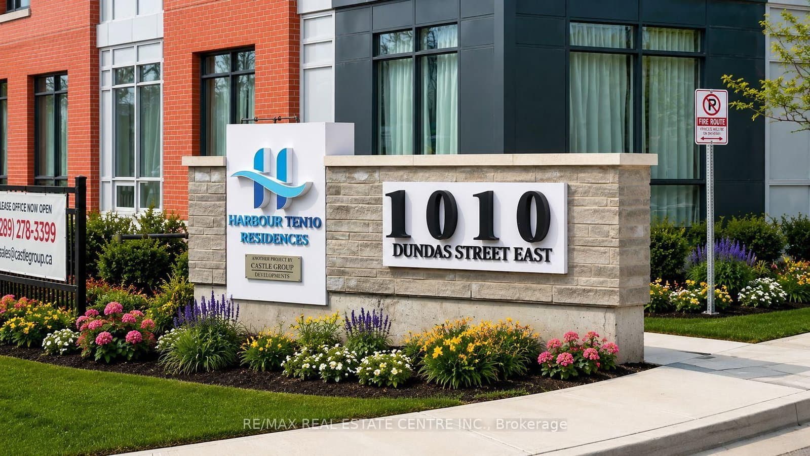 1010 Dundas Street E, Unit PH12 thumbnail 5