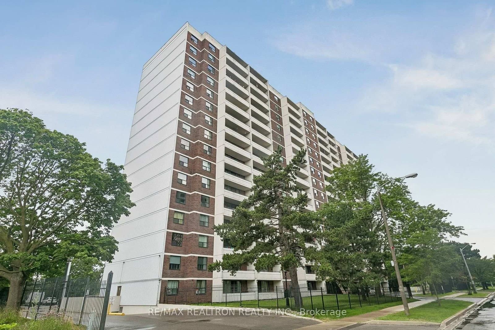 #205 - 101 Prudential Drive