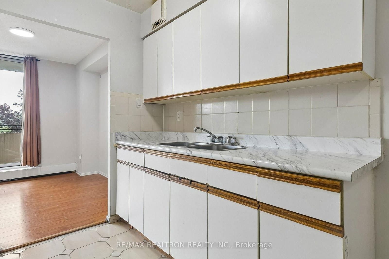 101 Prudential Drive, Unit 205 thumbnail 29