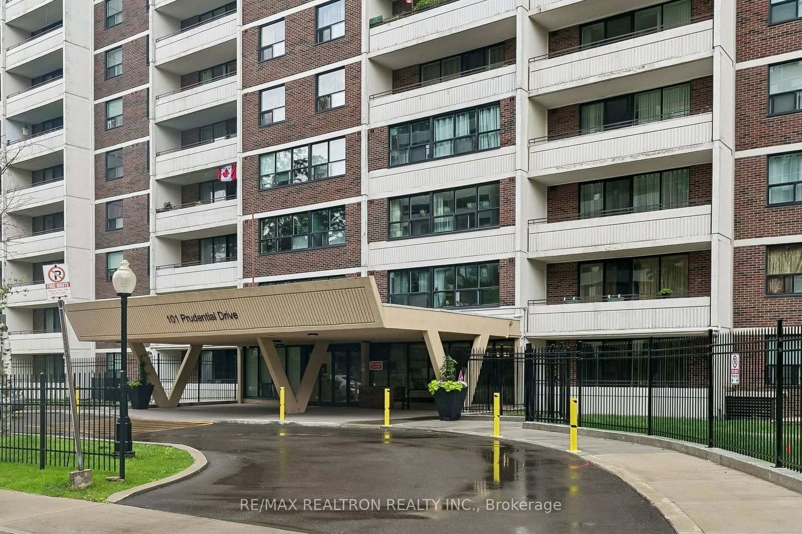 101 Prudential Drive, Unit 205 thumbnail 3