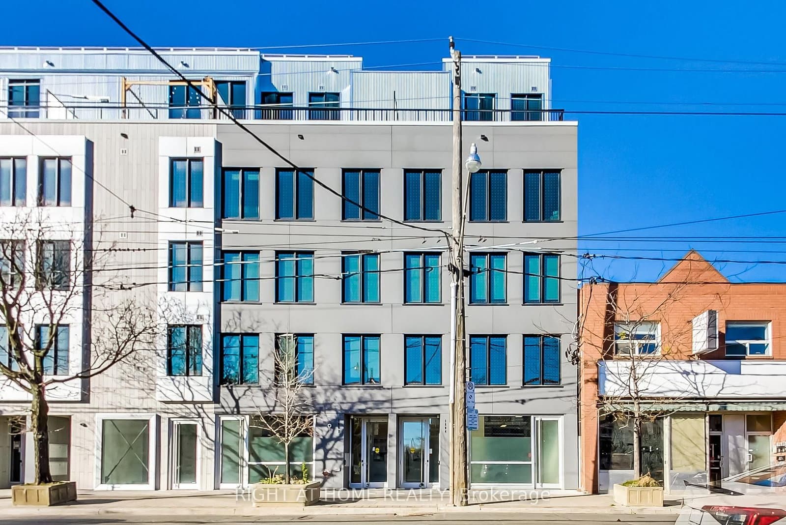 1602 Queen Street E, Unit PH thumbnail 2