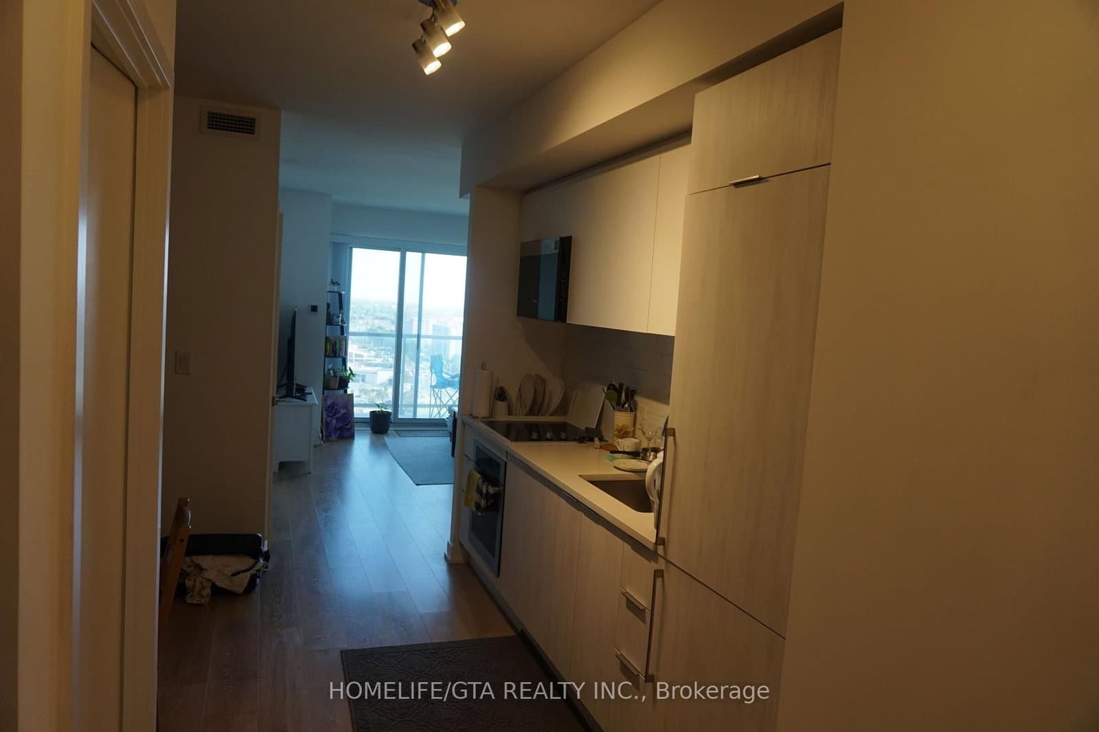 2033 Kennedy Road, Unit 2210 thumbnail 2