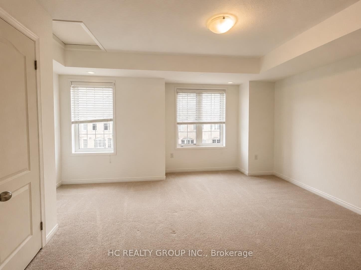 2645 Eaglesham Path, Unit 124 thumbnail 4