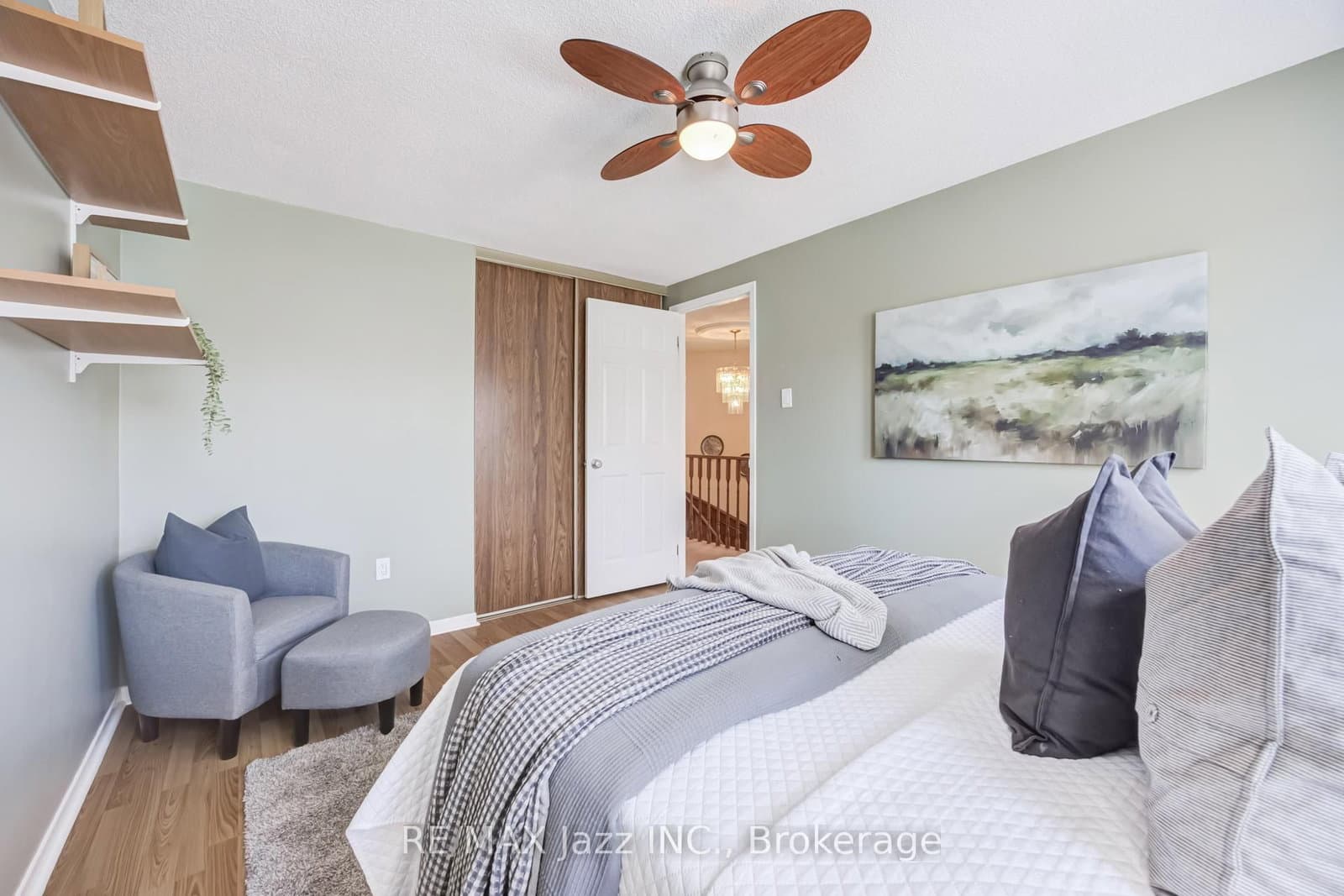 2 Coomer Crescent thumbnail 28