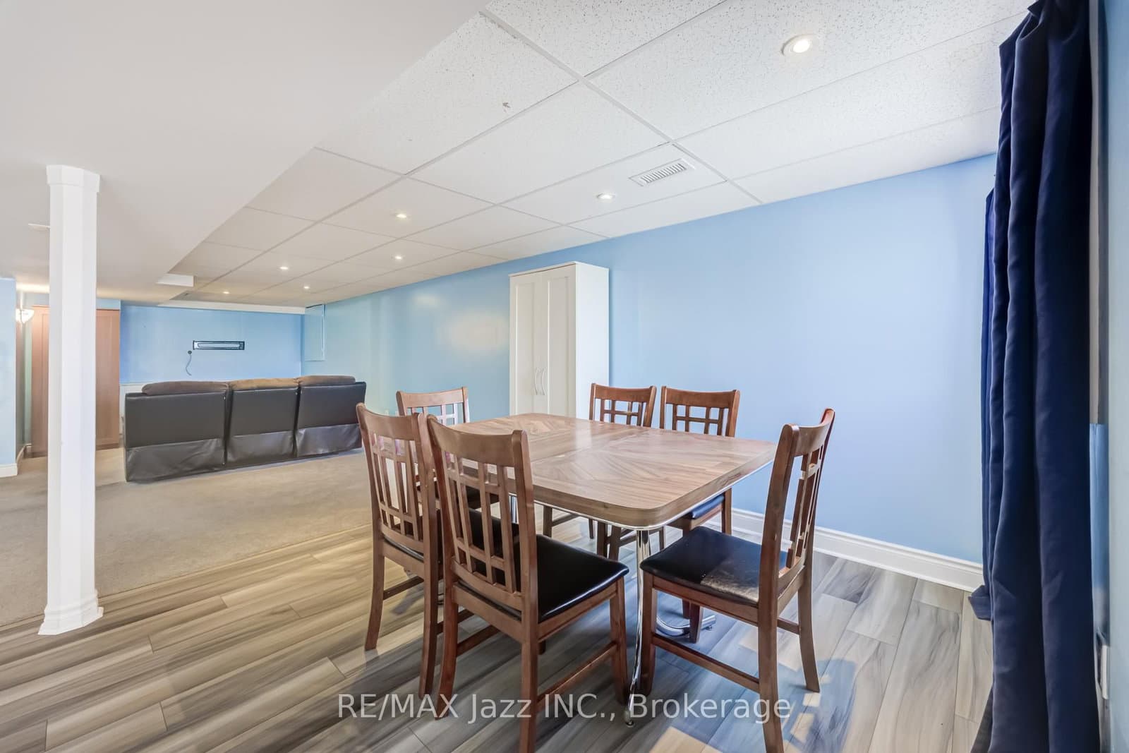 2 Coomer Crescent thumbnail 37