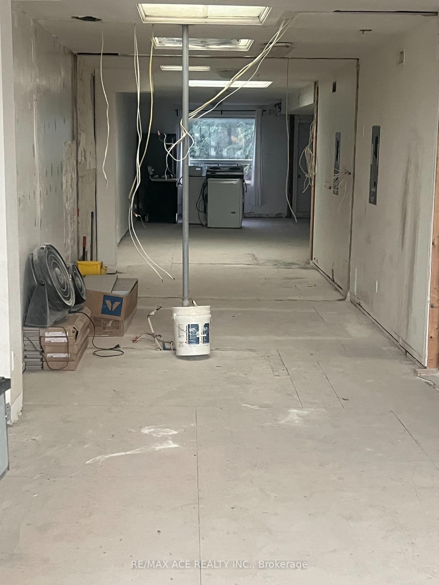 2621 Eglinton Avenue E, Unit Upper Unit thumbnail 3