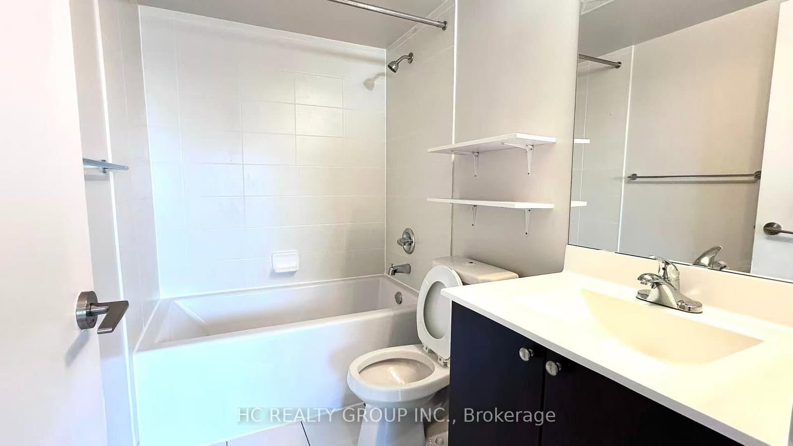 181 Village Green Square, Unit 1415 thumbnail 17