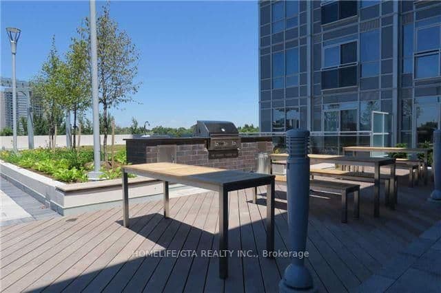 255 Village Green Square, Unit 1905 thumbnail 23
