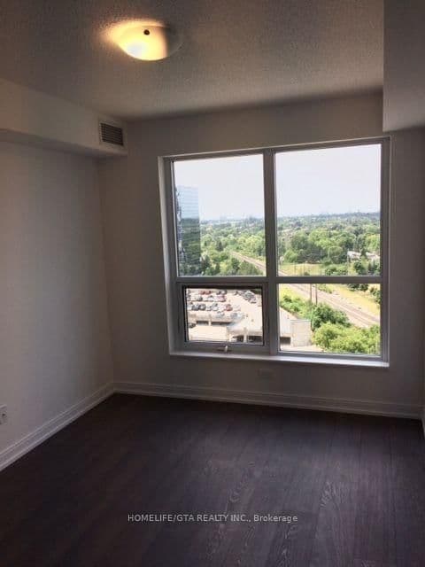 255 Village Green Square, Unit 1905 thumbnail 6
