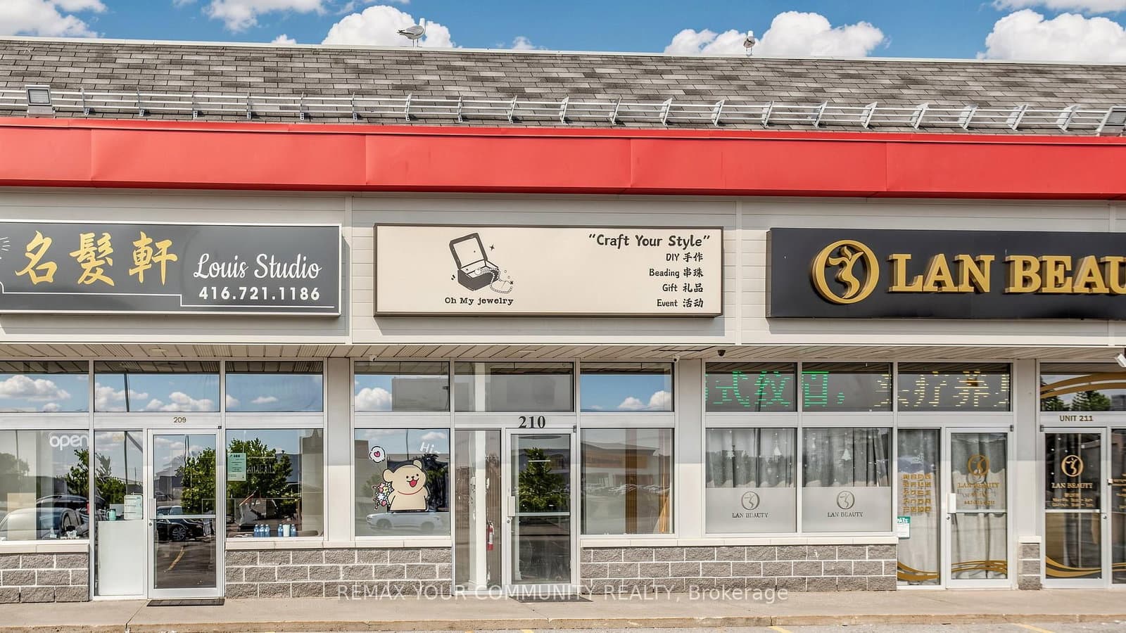 668 Silver Star Boulevard, Unit #210 thumbnail 2