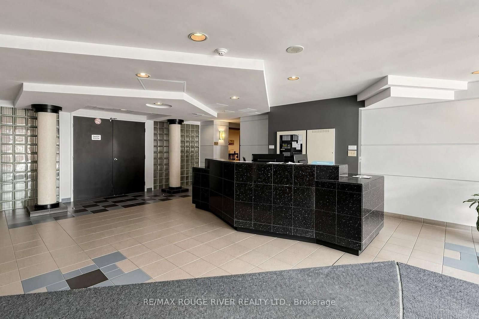 90 Dale Avenue, Unit 1603 thumbnail 10