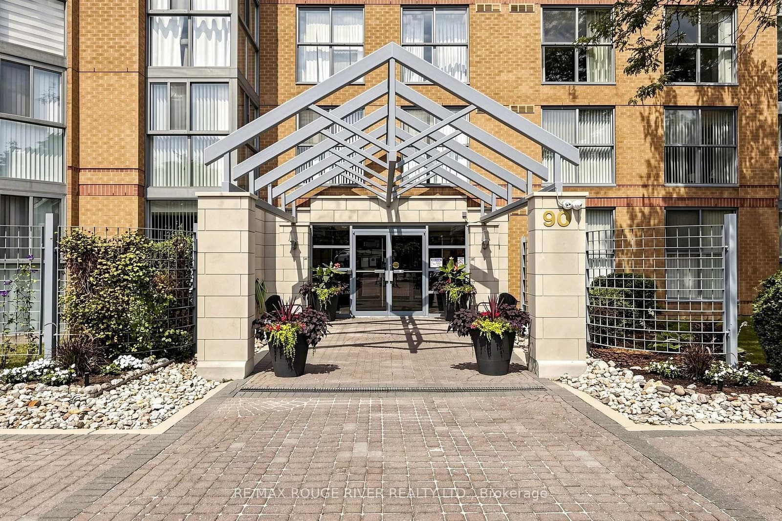 90 Dale Avenue, Unit 1603 thumbnail 9