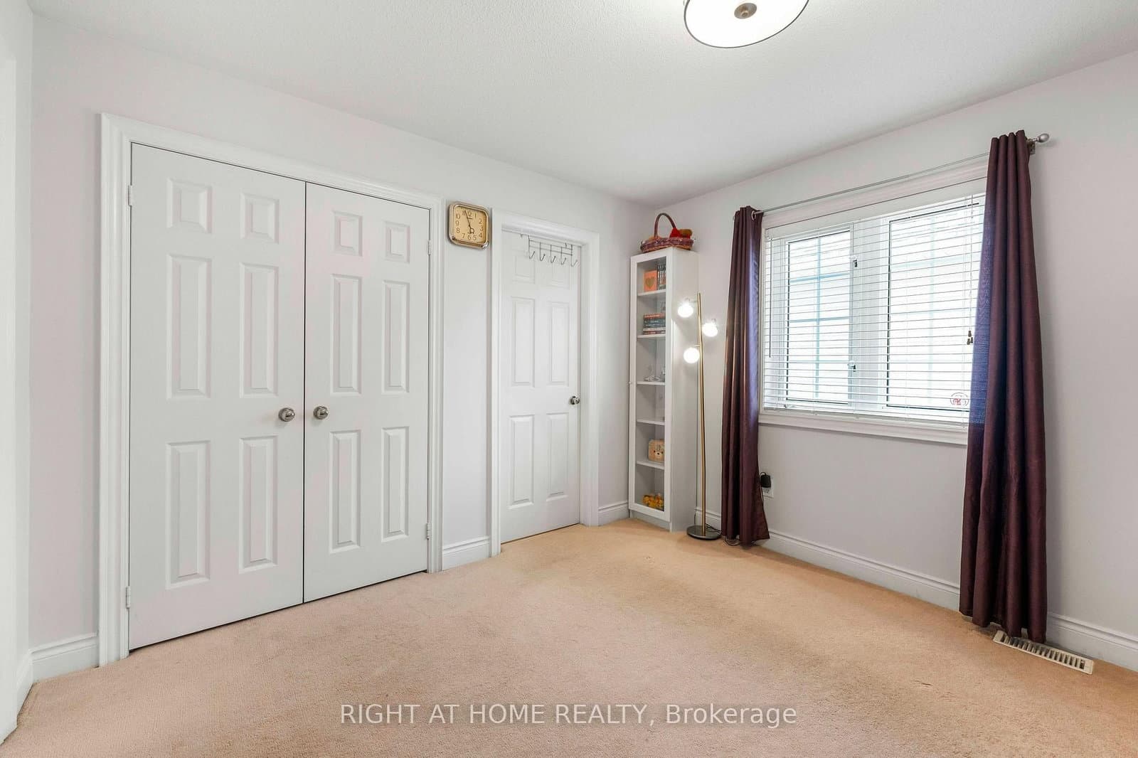 1048 Mcquay Boulevard thumbnail 30