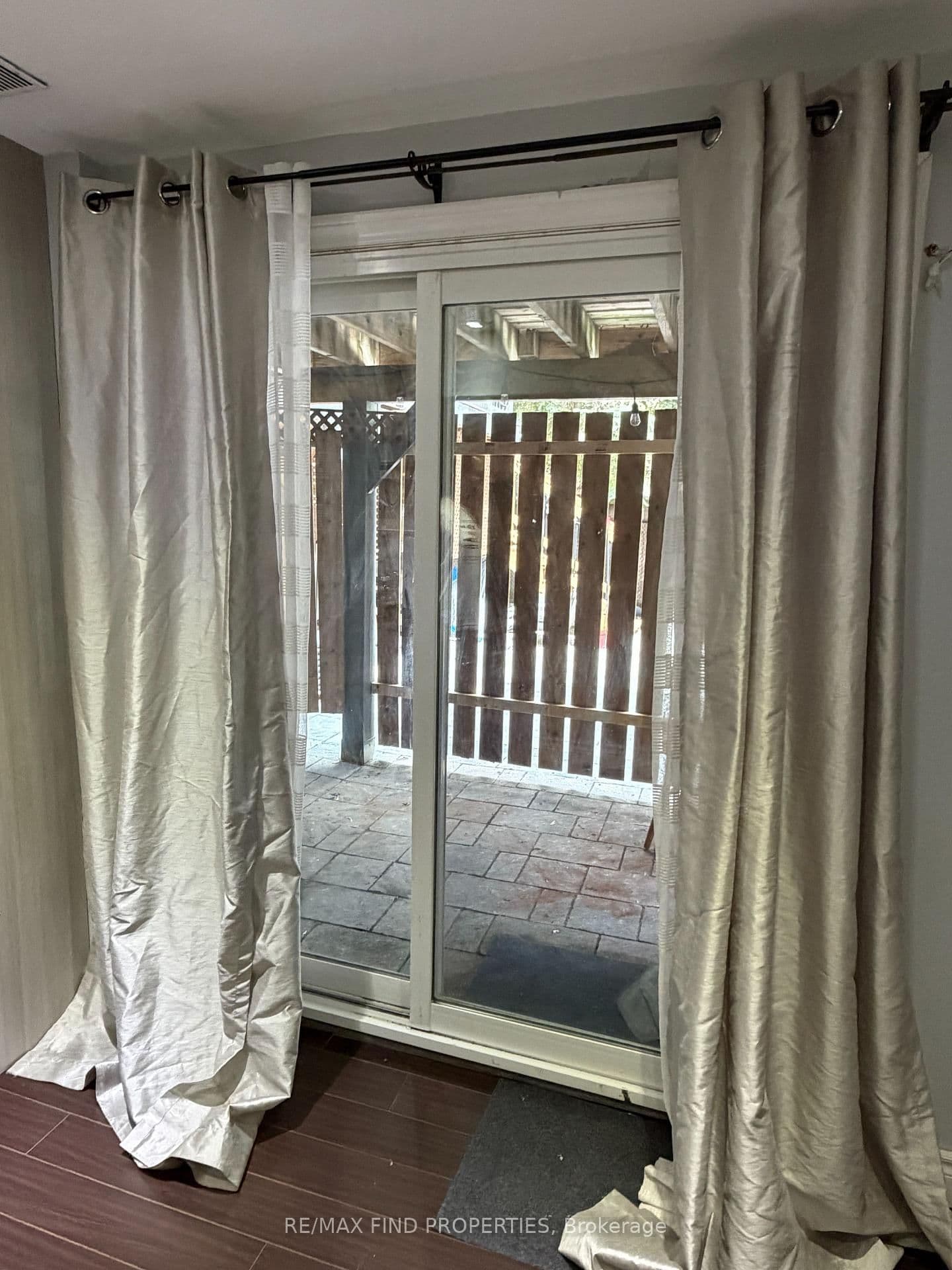 85 Gillett Drive, Unit Lower thumbnail 9