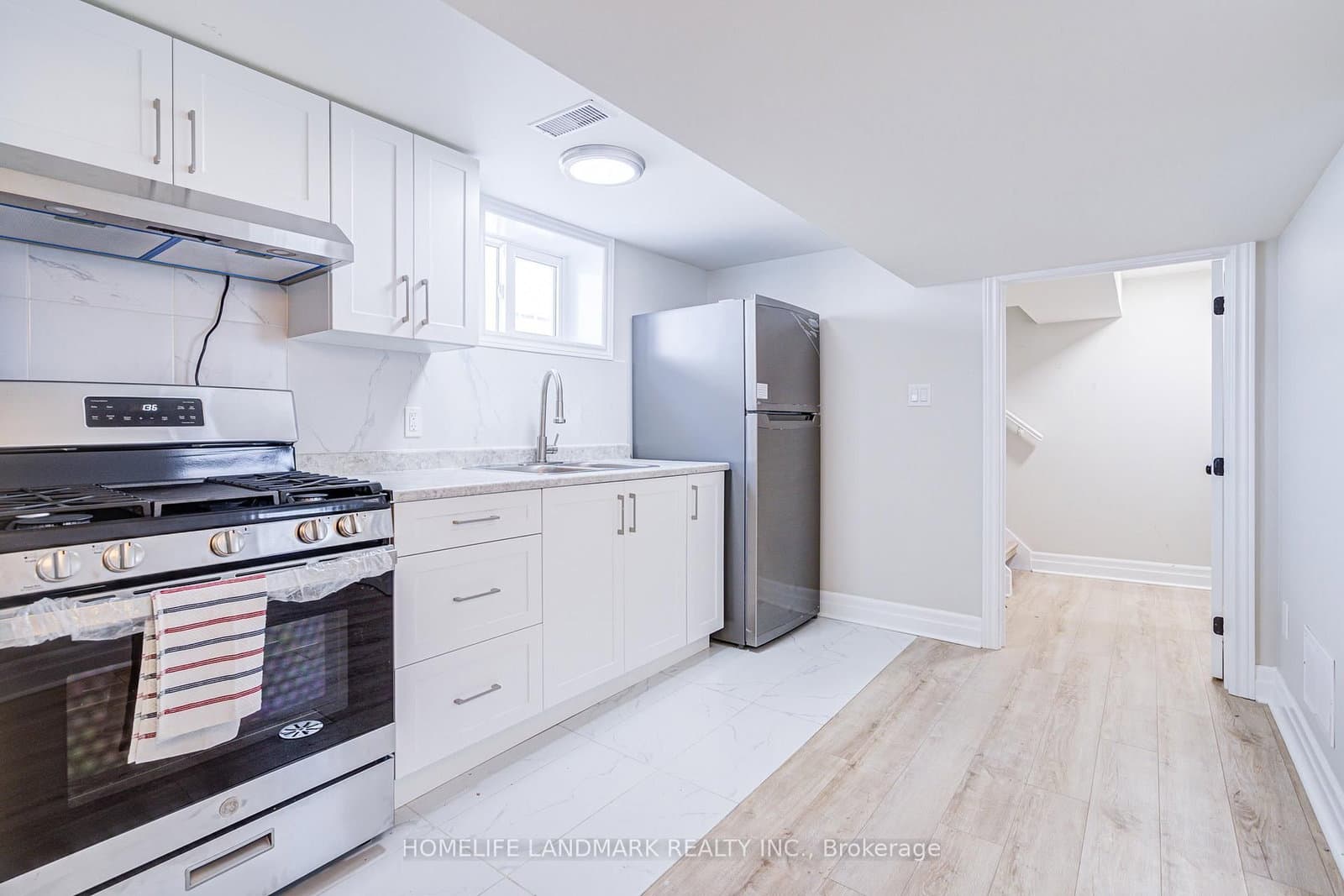 64 Laurel Avenue thumbnail 34