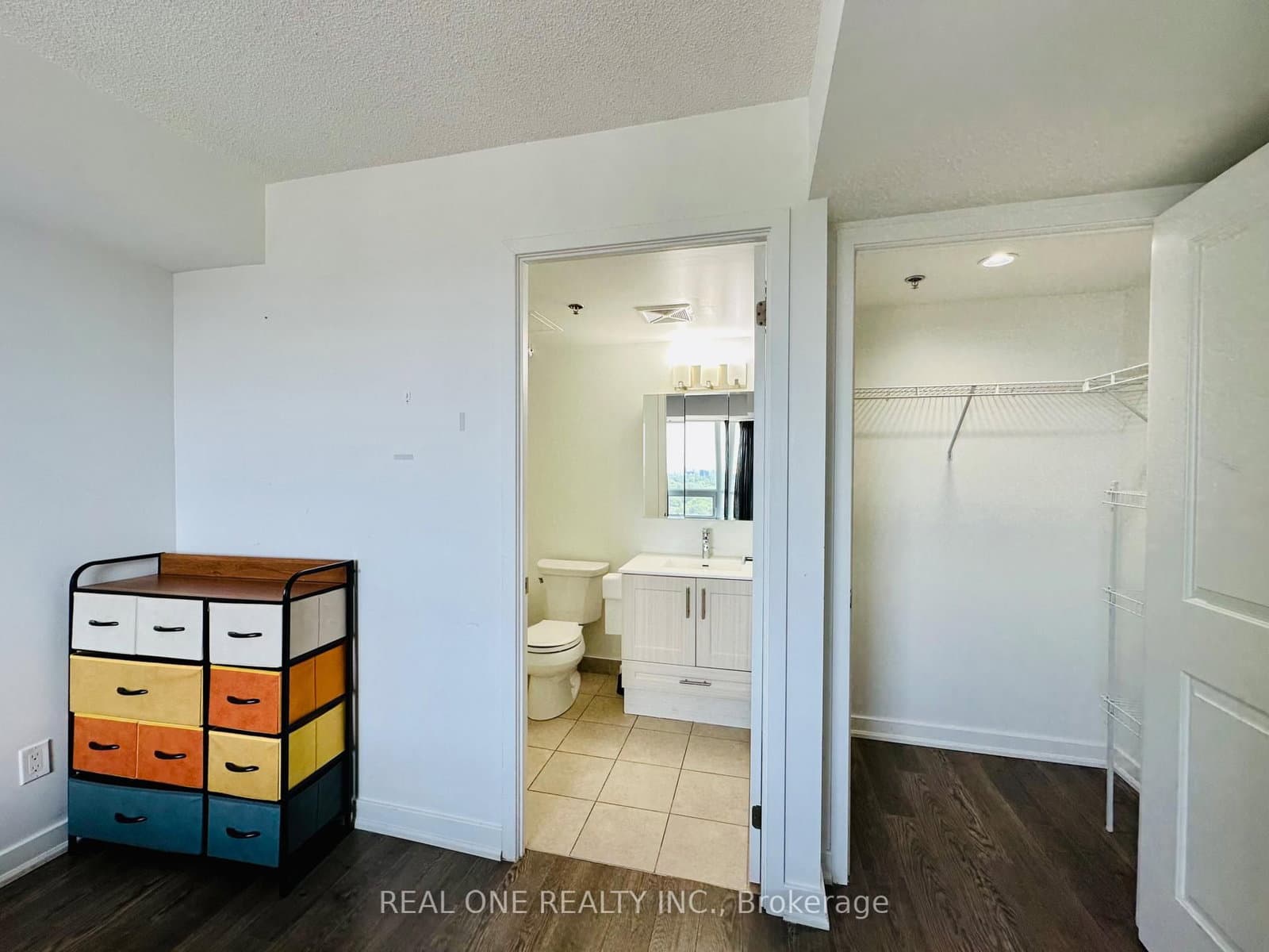 185 Bonis Avenue, Unit 1506 thumbnail 14
