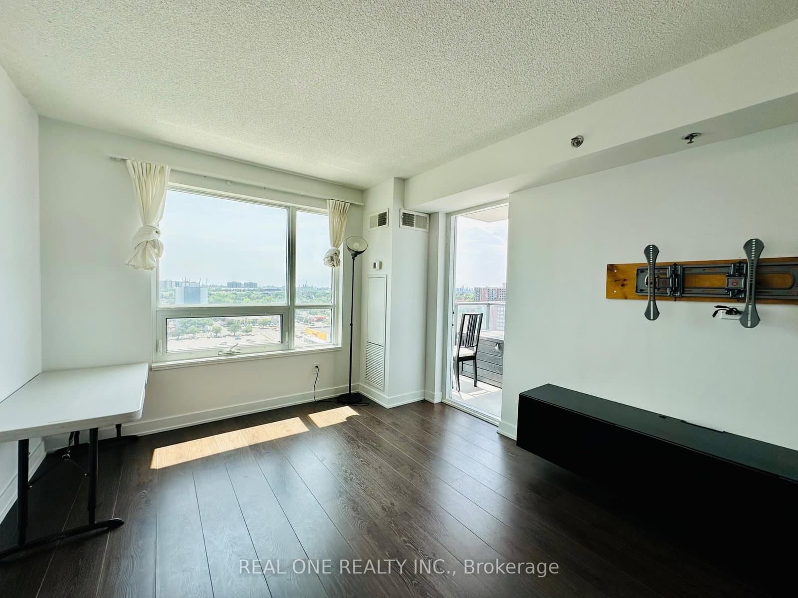 185 Bonis Avenue, Unit 1506 thumbnail 16