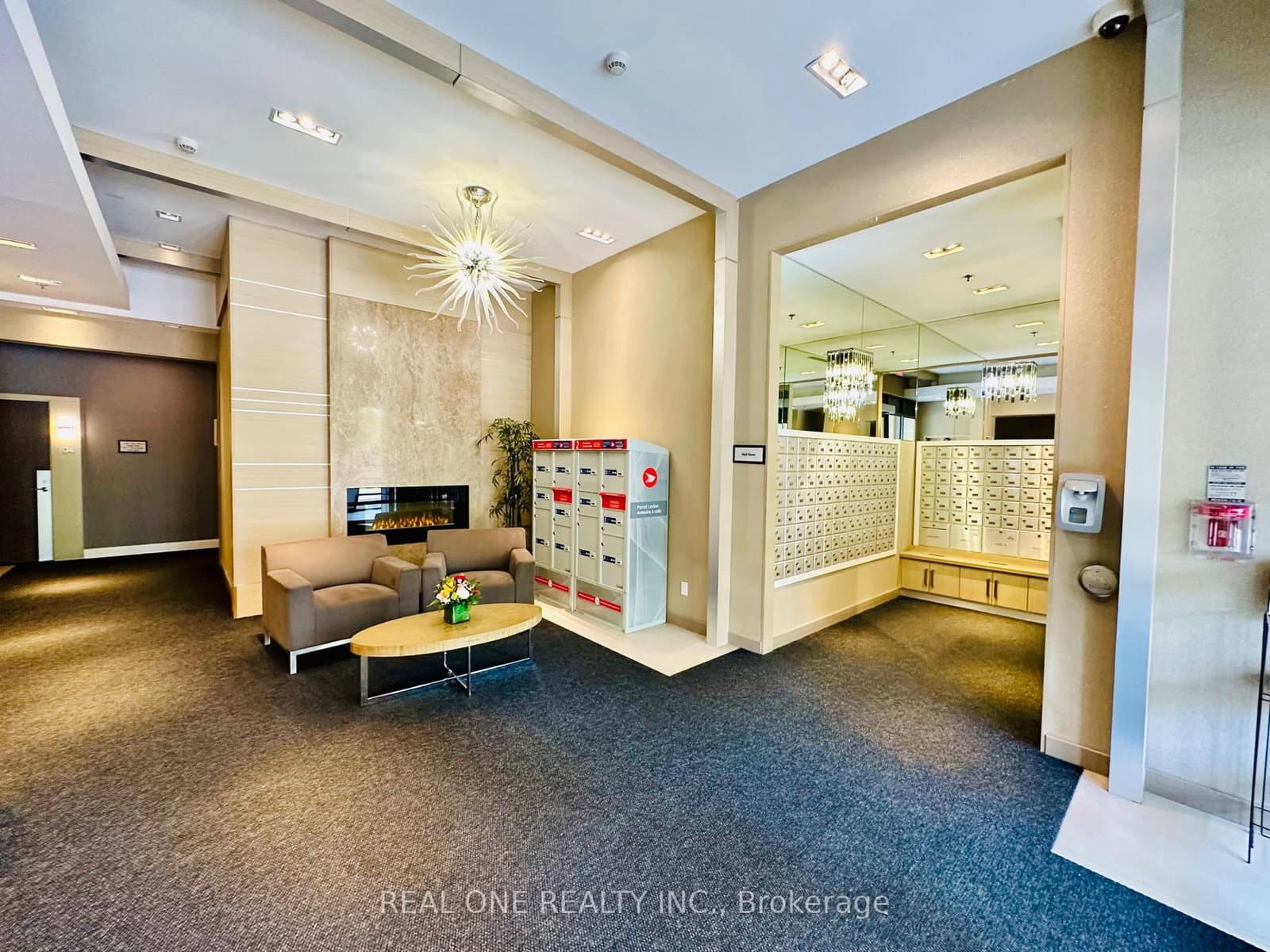 185 Bonis Avenue, Unit 1506 thumbnail 4