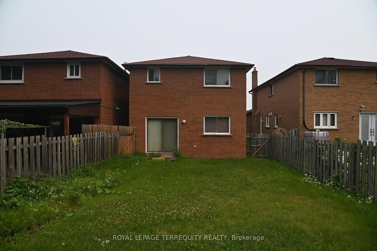 22 White Heather Boulevard thumbnail 2