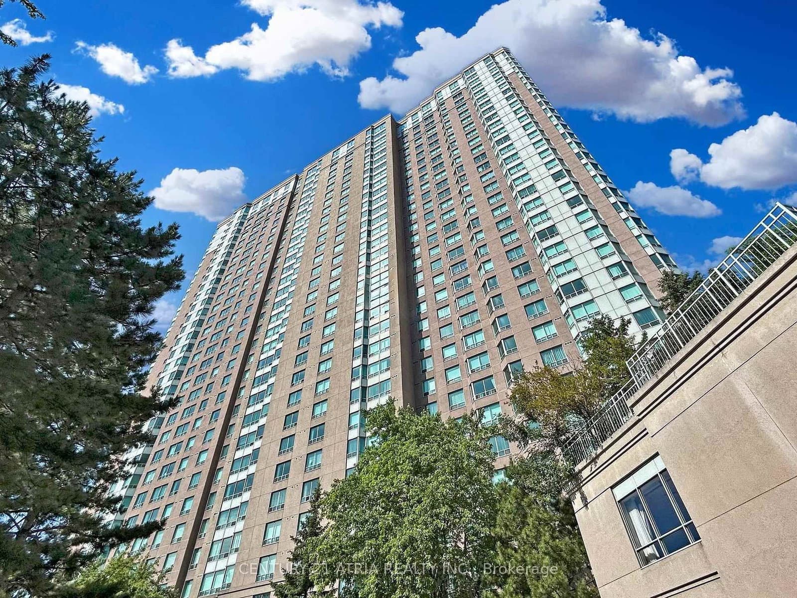 68 Corporate Drive, Unit 2129 thumbnail 3