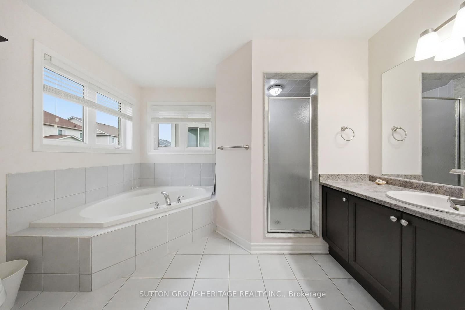 16 Shrewsbury Drive thumbnail 25