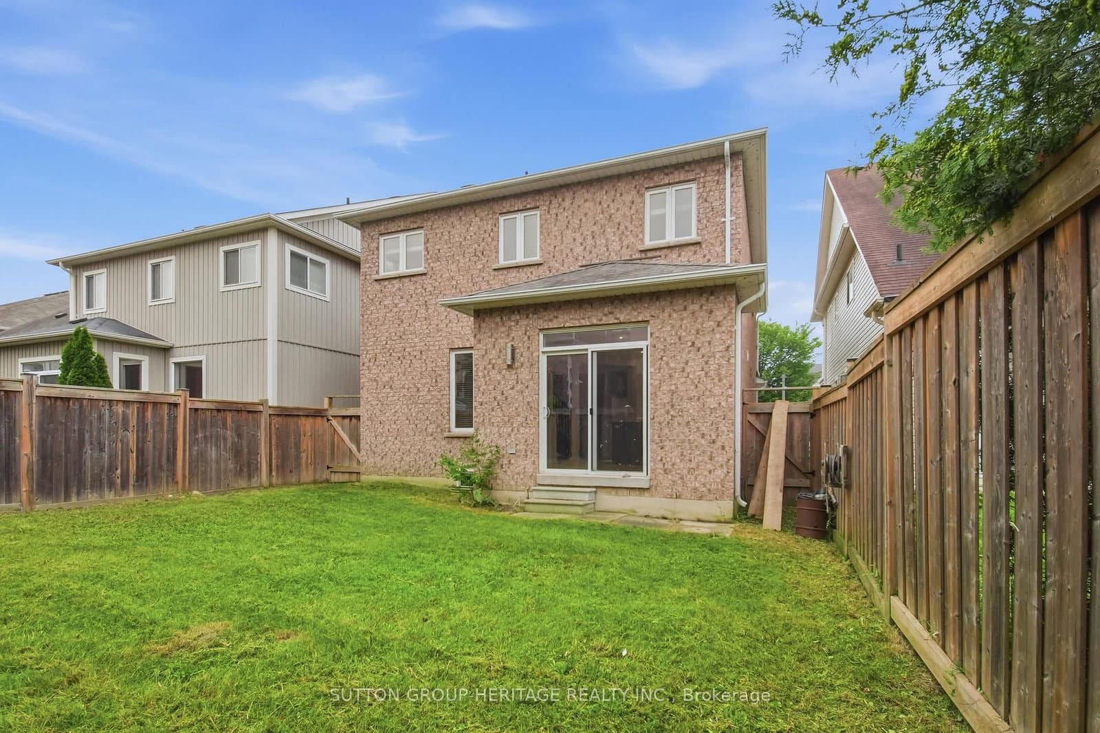 16 Shrewsbury Drive thumbnail 39