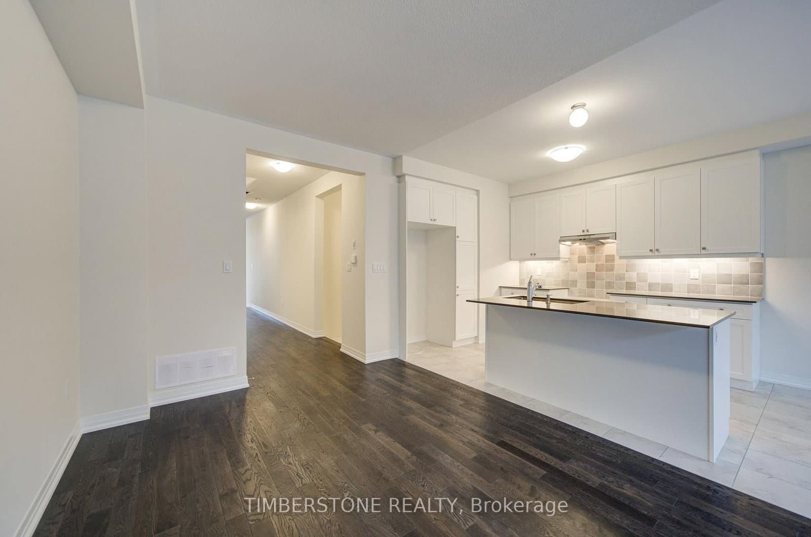 3322 Sandalwood Road thumbnail 13