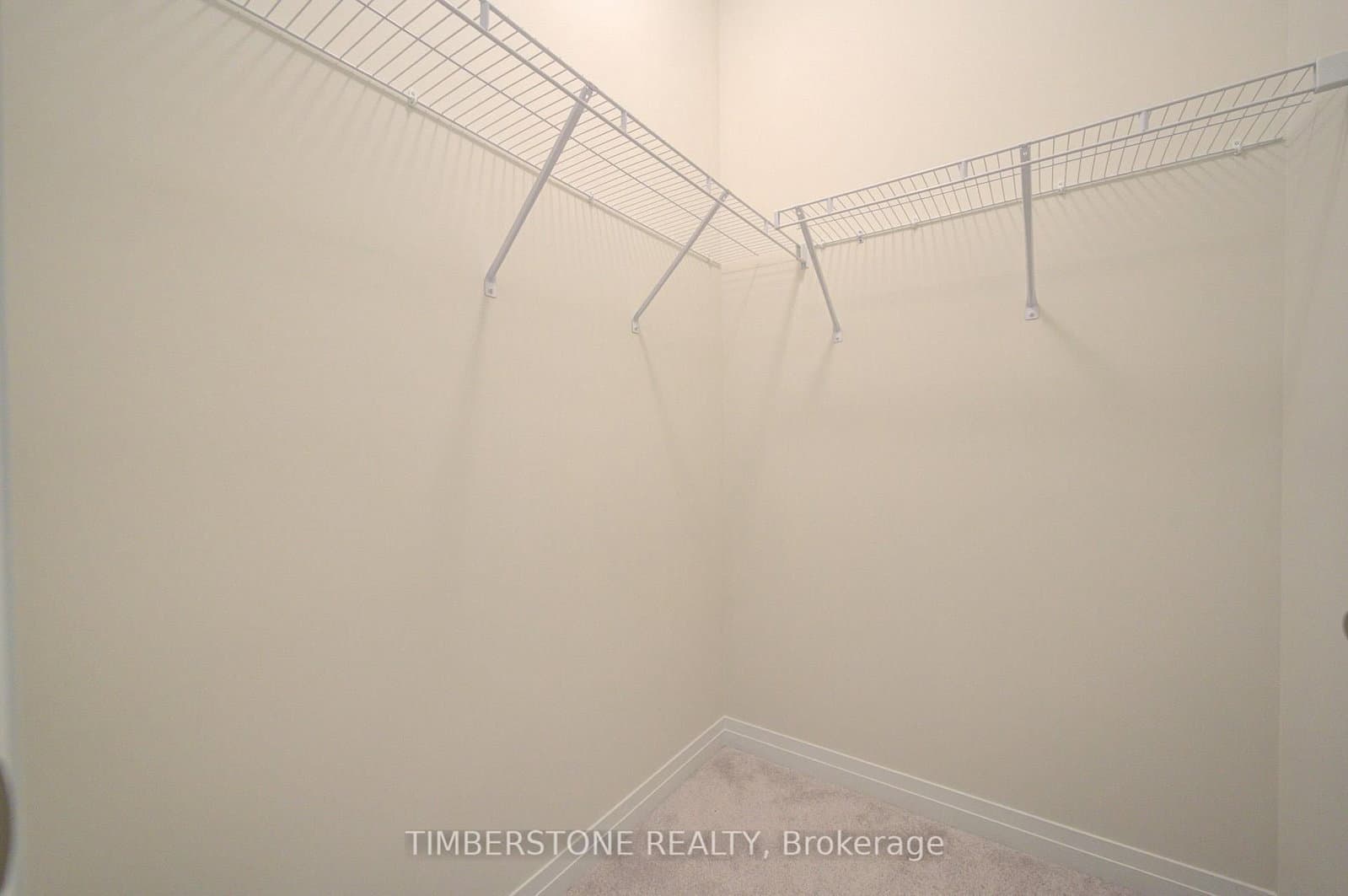 3322 Sandalwood Road thumbnail 35